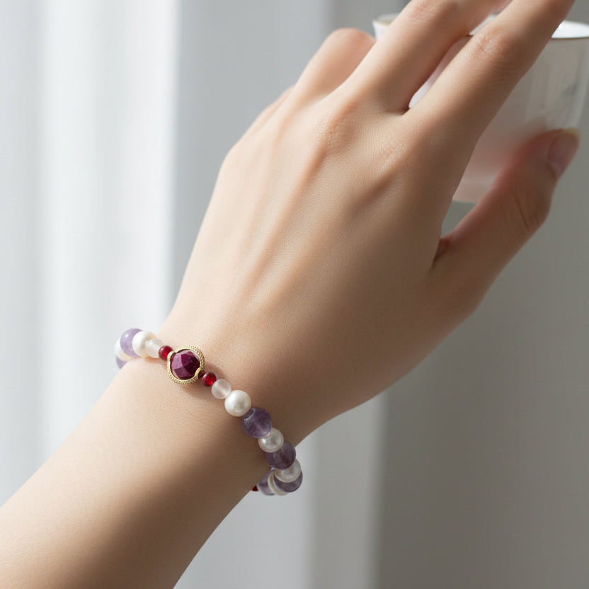 Amethyst & Freshwater Pearl Bracel