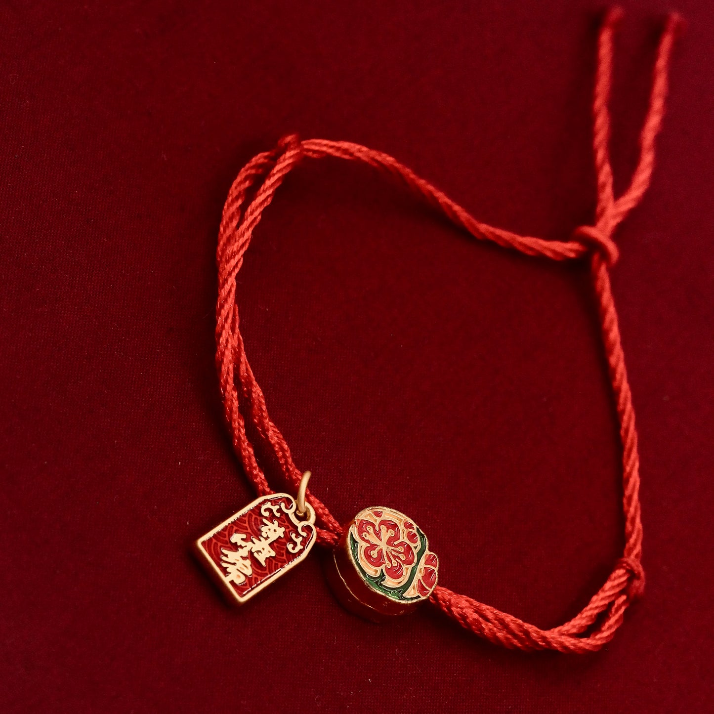 Lucky Red String Bracelet & Chalcedony Gemstone Bracelet Set – Handcrafted Harmony and Good Fortune